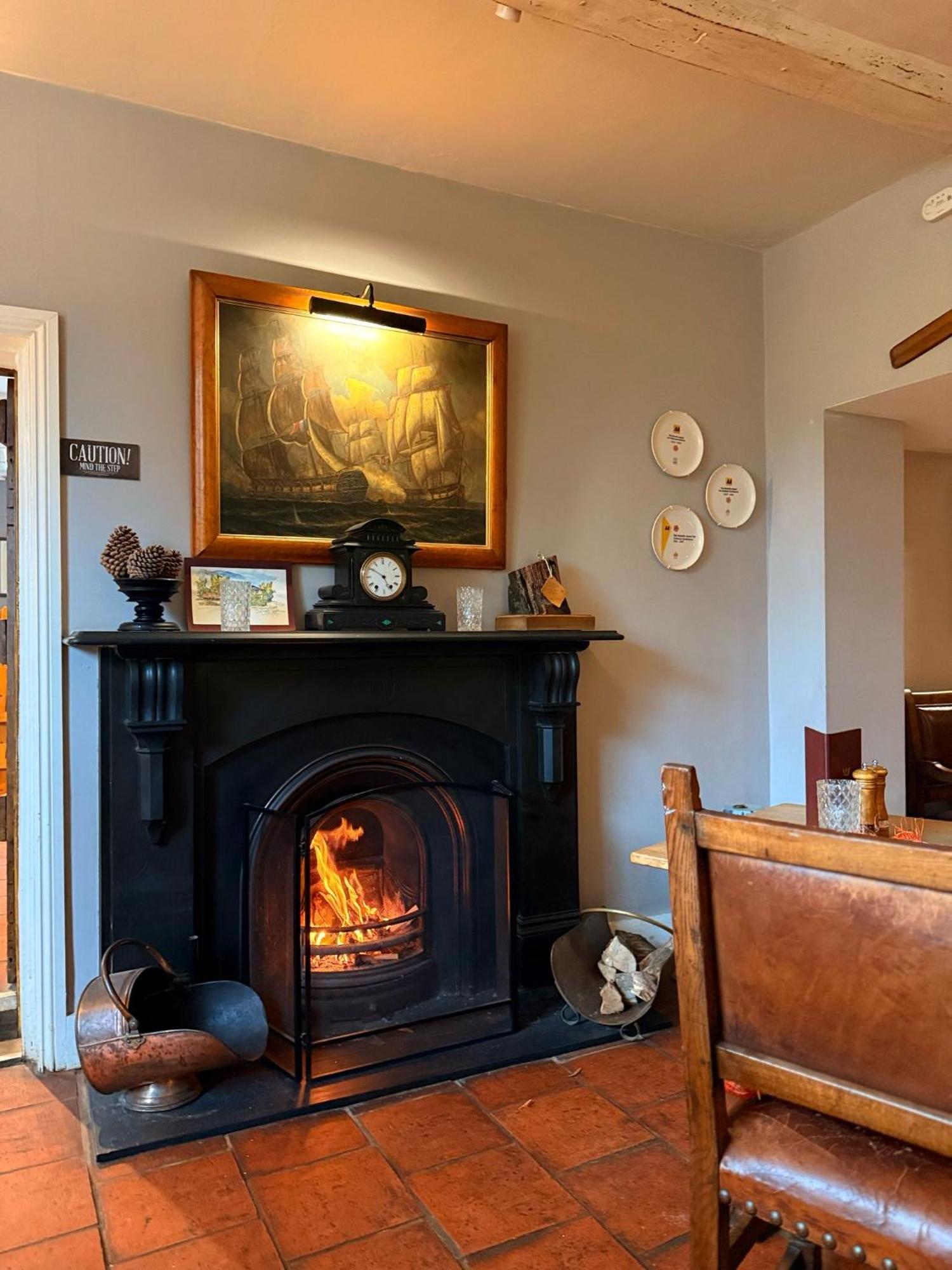 The King'S Head Hotell Holt  Eksteriør bilde